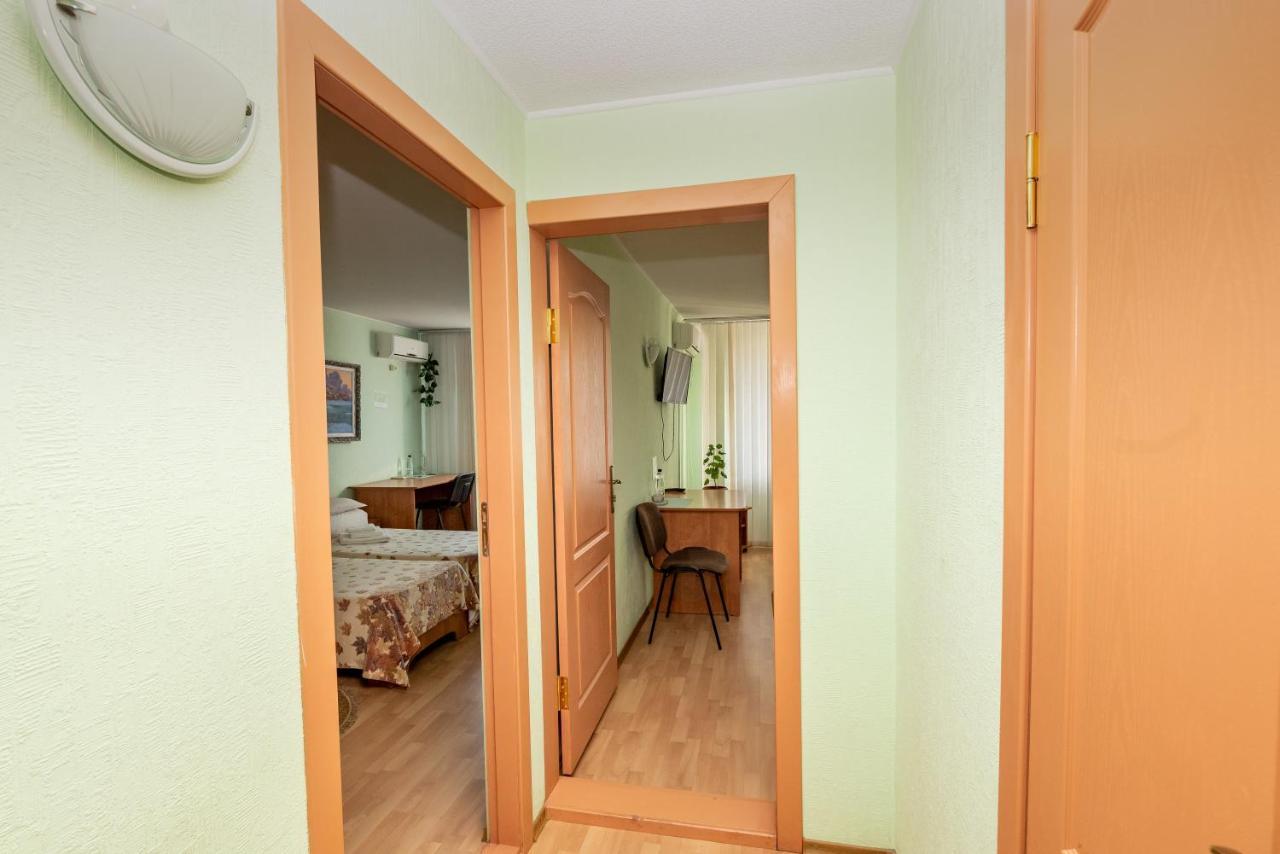 Elektromash Hotel Tiraspol Exterior photo